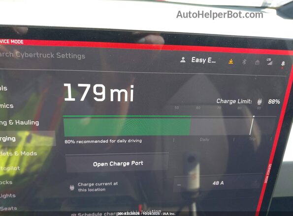 7G2CEHEE6SA062275 2025 TESLA CYBERTRUCK Gray 