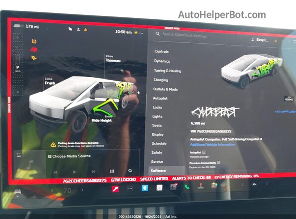 7G2CEHEE6SA062275 2025 TESLA CYBERTRUCK Gray 