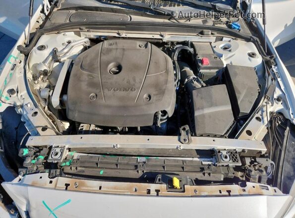 7JR102FK5KG016375 2019 VOLVO S60 Белый Вид задней части салона