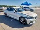 2019 Volvo S60 T5 Momentum Белый vin: 7JR102FK5KG016375