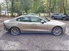 2020 Volvo S60 T5 Momentum Бежевый vin: 7JR102FKXLG032170