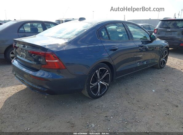 7JRL12FL8RG297516 2024 VOLVO S60 Blue უკანა მარჯვენა