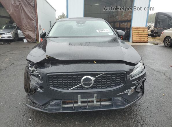 7JRL12TKXRG321200 2024 VOLVO S60 Черный Вид спереди