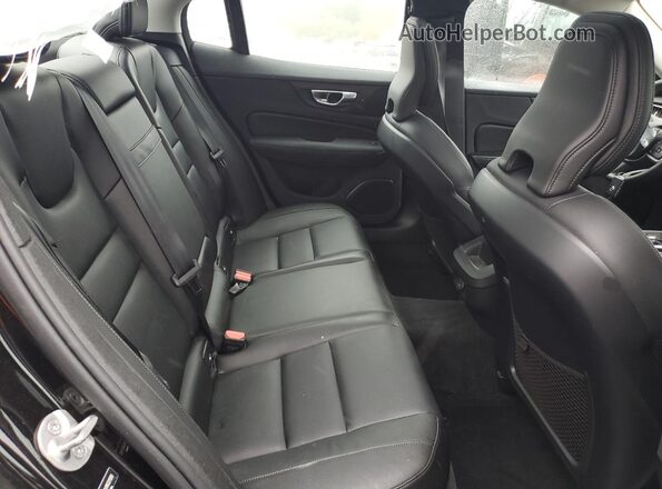 7JRL12TKXRG321200 2024 VOLVO S60 Черный Вид задних сидений