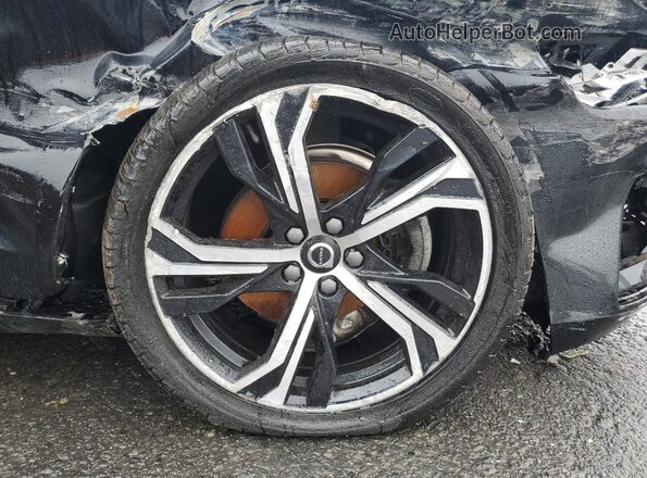 7JRL12TKXRG321200 2024 VOLVO S60 Черный 