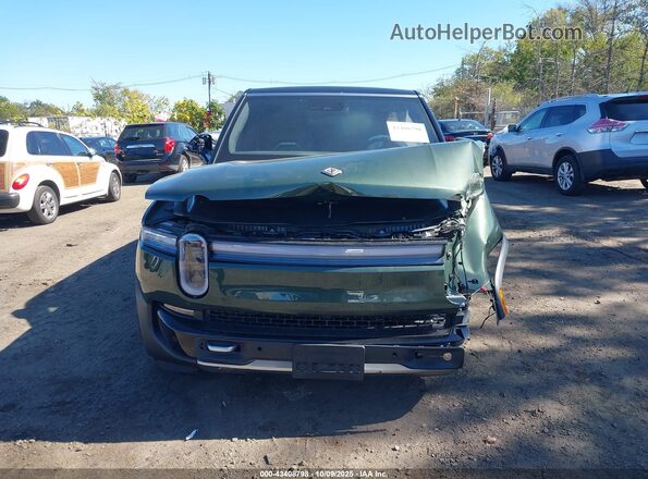 7PDSGBBAXSN063787 2025 RIVIAN R1S Зеленый Вид панели приборов