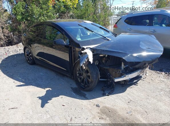 7SAXCBE53PF381282 2023 TESLA MODEL X Черный Передняя правая четверть