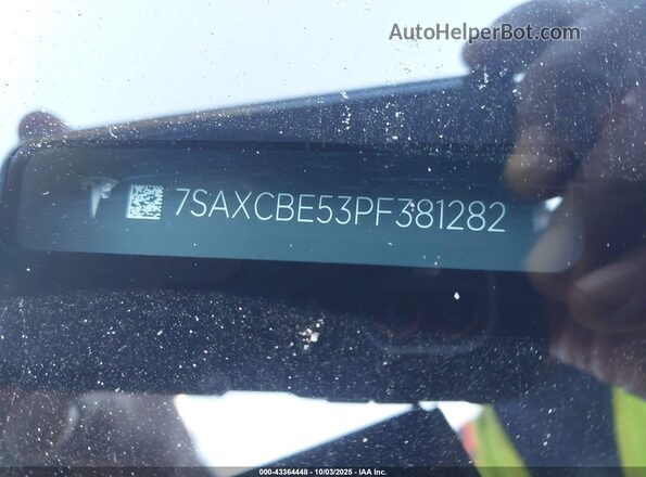7SAXCBE53PF381282 2023 TESLA MODEL X Черный Вид подкапотного пространства