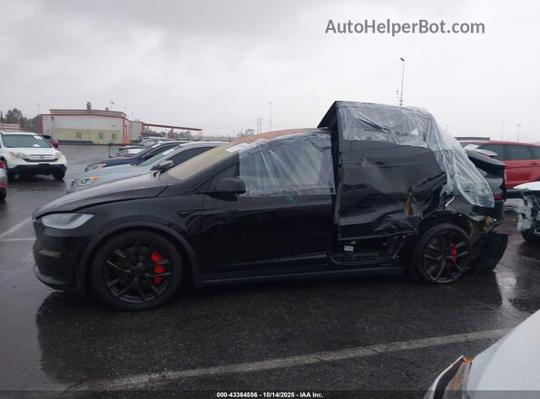 7SAXCBE63RF440021 2024 TESLA MODEL X Черный Панорамный вид салона 360°