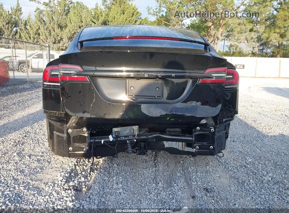 7SAXCDE54SF464403 2025 TESLA MODEL X Черный Вид спереди