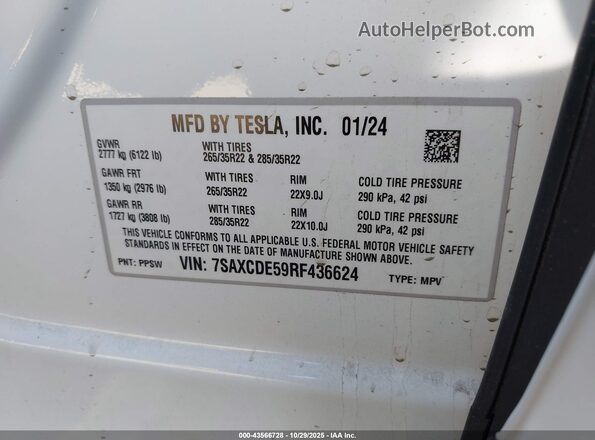 7SAXCDE59RF436624 2024 TESLA MODEL X White Widok komory silnika