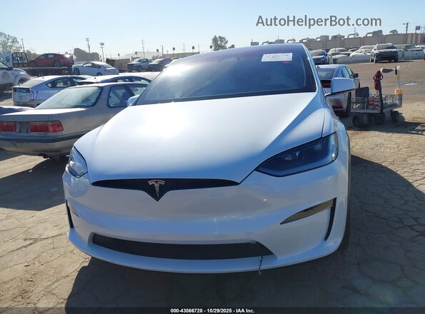 7SAXCDE59RF436624 2024 TESLA MODEL X White Widok zestawu wskaźników