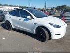 2022 Tesla Model Y Long Range Dual Motor All-wheel Drive White vin: 7SAYGAEE1NF336521