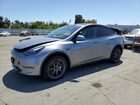 2025 Tesla Model Y Серебряный vin: 7SAYGDED7SF319632