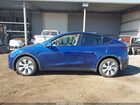 2022 Tesla Model Y Long Range Dual Motor All-wheel Drive Blue vin: 7SAYGDEE0NF367308