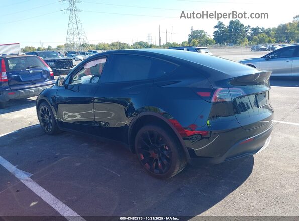 7SAYGDEE3SA361091 2025 TESLA MODEL Y Black Панорамний вид салону 360°