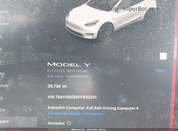 7SAYGDEE6PF830331 2023 TESLA MODEL Y White Vista de los asientos traseros