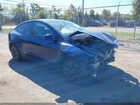 2024 Tesla Model Y Long Range Dual Motor All-wheel Drive Синий vin: 7SAYGDEE6RF131980