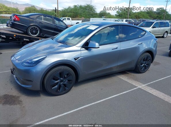 7SAYGDEE6RF150822 2024 TESLA MODEL Y Gray Front left