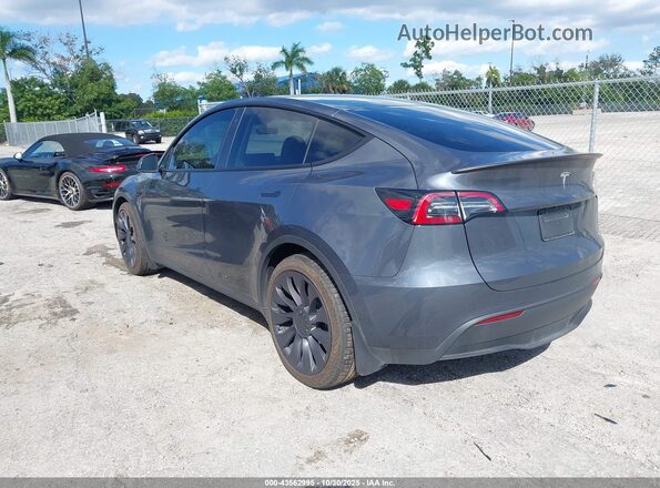7SAYGDEE8PA044835 2023 TESLA MODEL Y Gray Tył lewy
