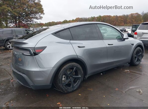 7SAYGDEE8TA387199 2026 TESLA MODEL Y Gray უკანა მარჯვენა