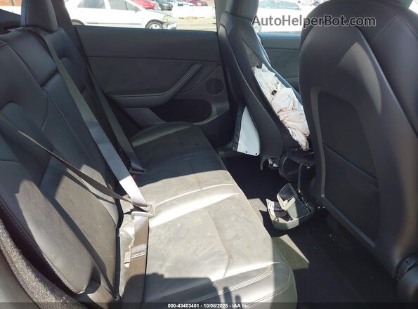 7SAYGDEE9PA039403 2023 TESLA MODEL Y Red Vista de la etiqueta del VIN