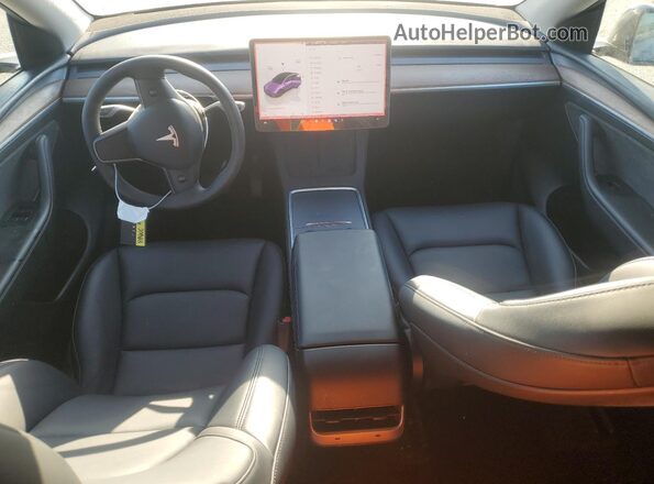 7SAYGDEEXSF281368 2025 TESLA MODEL Серый Вид панели приборов