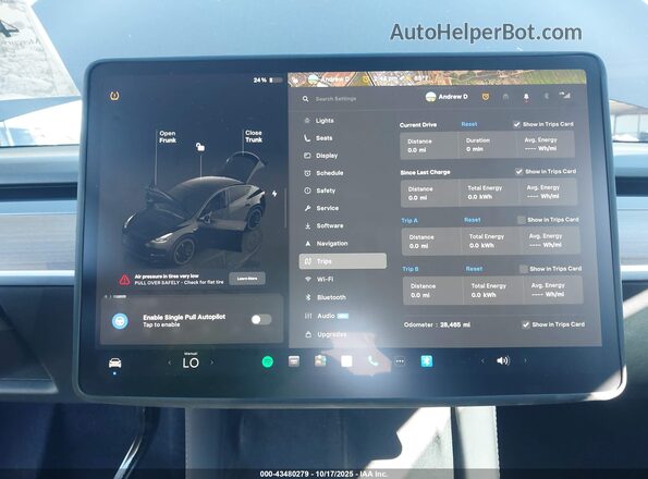 7SAYGDEF7PF908219 2023 TESLA MODEL Y Black 