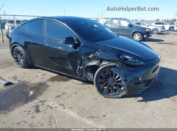 7SAYGDEF7PF908219 2023 TESLA MODEL Y Black წინა მარჯვენა