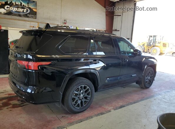 7SVAAABA9RX042500 2024 TOYOTA SEQUOIA Черный Задняя правая четверть