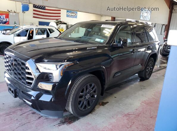 7SVAAABA9RX042500 2024 TOYOTA SEQUOIA Черный Передняя левая четверть