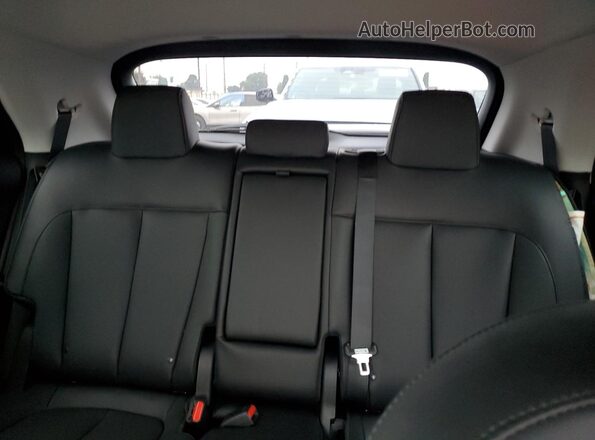 7YAKN4DA0SY004017 2025 HYUNDAI IONIQ Gray Vista interior trasera