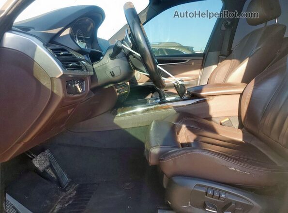 5UXKR2C58G0R72455 2016 BMW X5 Белый Вид панели приборов