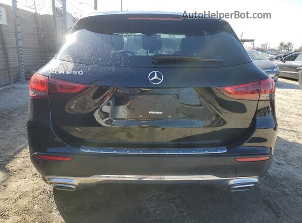 W1N4N4GB5PJ474928 2023 MERCEDES-BENZ GLA Черный Вид салона спереди