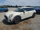 2018 Mini Cooper Clubman White vin: WMWLN5C50J2E34573