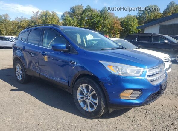 1FMCU9GD2HUD50101 2017 FORD ESCAPE Blue Vista frontal