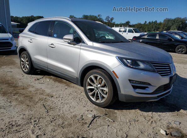5LMCJ2C91JUL20690 2018 LINCOLN MKC Silver Front view