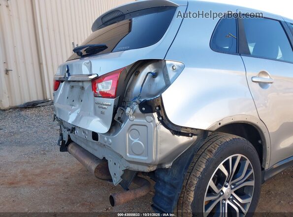 JA4AR3AW4JU002207 2018 MITSUBISHI OUTLANDER SPORT Серебряный 