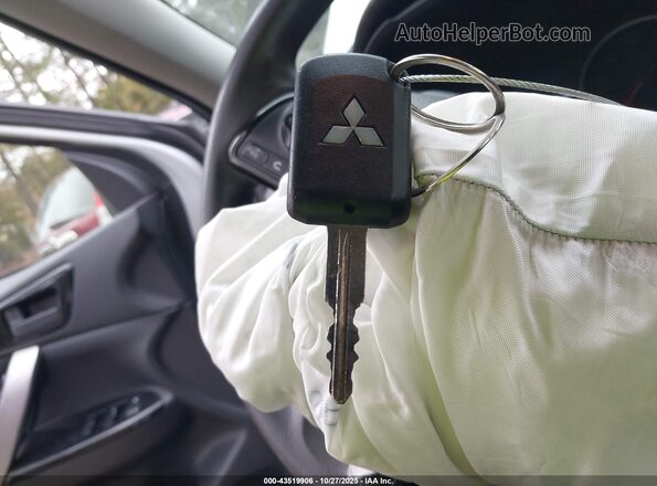 JA4ASVAA7NZ059434 2022 MITSUBISHI ECLIPSE CROSS White Вид панелі приладів