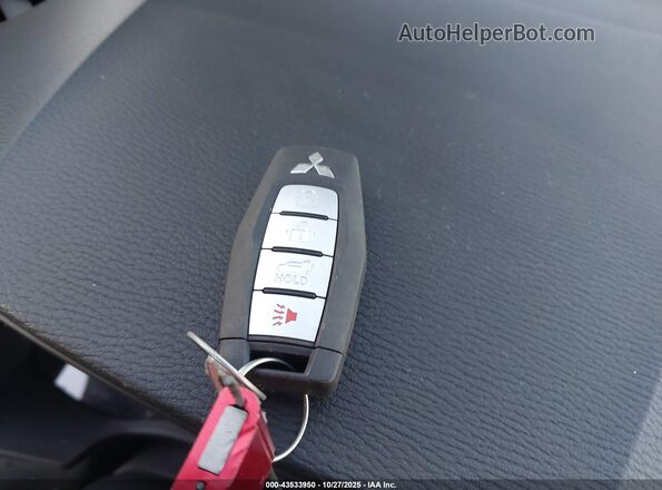 JA4J4UA87NZ037726 2022 MITSUBISHI OUTLANDER Серебряный Вид панели приборов
