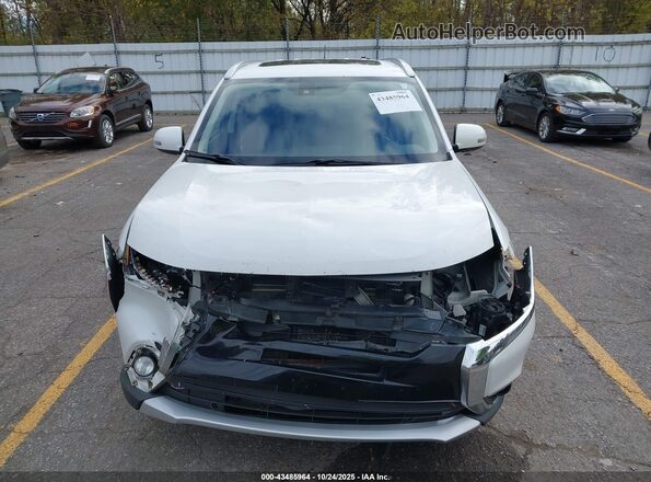 JA4JZ4AX2GZ012826 2016 MITSUBISHI OUTLANDER Белый Вид щитка приборов
