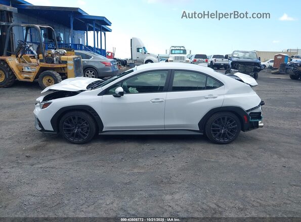 JF1VBAH63S9800651 2025 SUBARU WRX Белый Вид задней части салона
