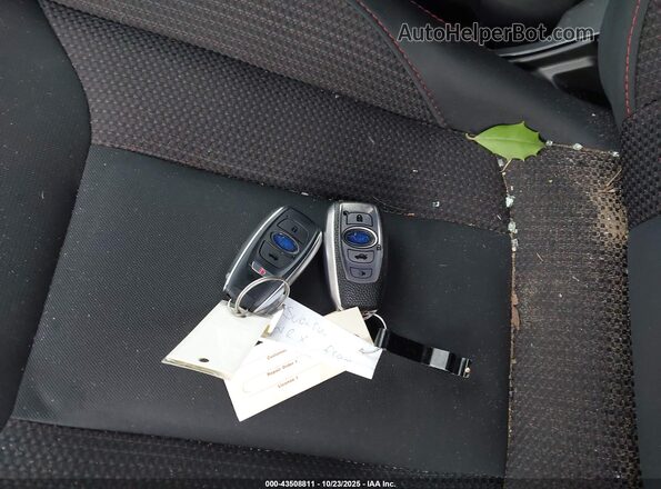 JF1VBAH69S9801920 2025 SUBARU WRX Серый Вид панели приборов