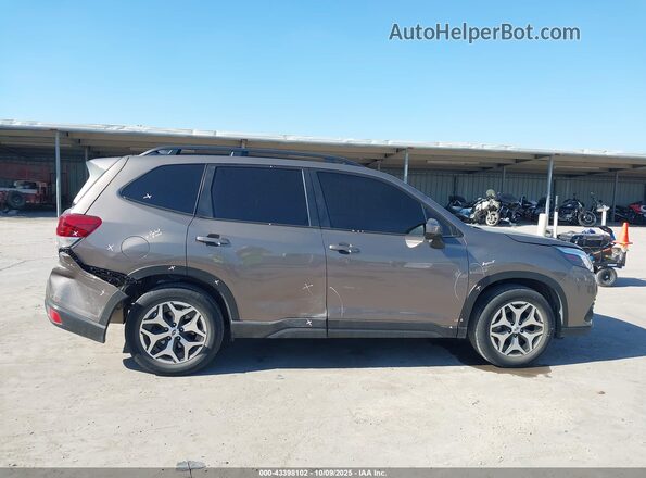JF2SKADC1PH454154 2023 SUBARU FORESTER Коричневый Панорамный вид салона 360°