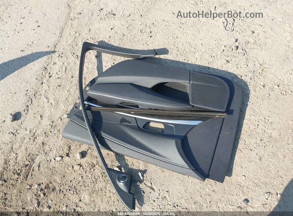 JH4KC1F52JC000606 2018 ACURA RLX Серый Вид щитка приборов