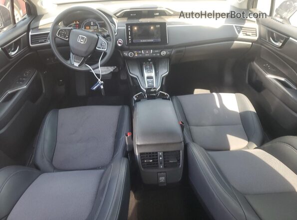 JHMZC5F13JC022780 2018 HONDA CLARITY Silver Dashboard view