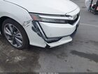 2019 Honda Clarity Plug-in Hybrid   Белый vin: JHMZC5F1XKC006741