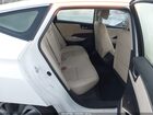 2019 Honda Clarity Plug-in Hybrid Touring Белый vin: JHMZC5F34KC003674