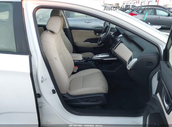 JHMZC5F34KC003674 2019 HONDA CLARITY PLUG-IN HYBRID Белый Вид салона спереди