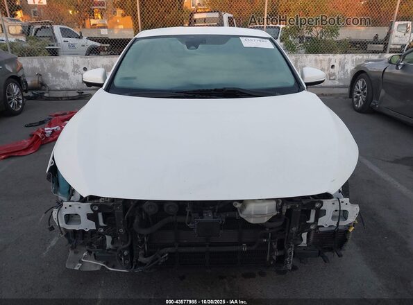 JHMZC5F34KC003674 2019 HONDA CLARITY PLUG-IN HYBRID Белый Вид задней части салона